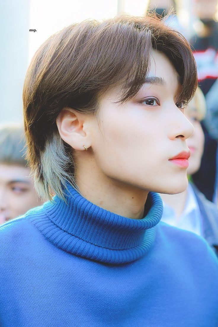 10 Potret Memesona San ATEEZ Berambut Mullet, Bak Pangeran ...