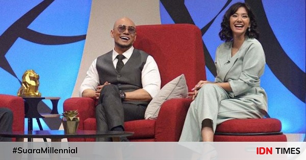 9 Potret Kompak Fanny Ghassani Dan Deddy Corbuzier Di Hitam Putih