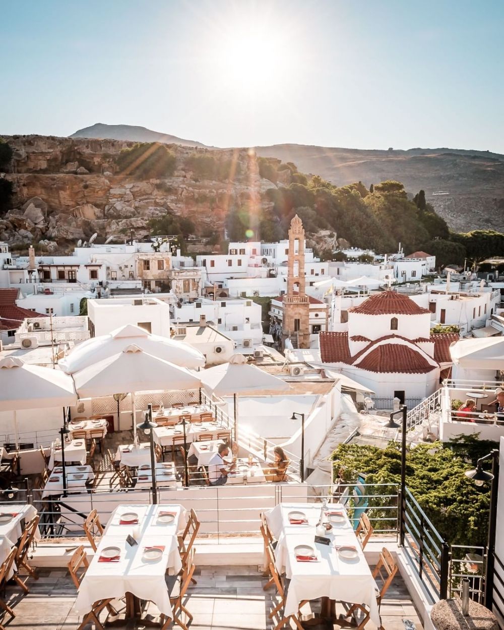 Selain Santorini, 7 Tempat Wisata Yunani Ini Wajib Masuk
