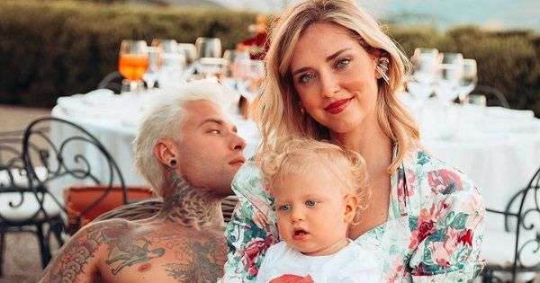 Harmonis! 10 Potret Keluarga Kecil Chiara Ferragni Dan Fedez