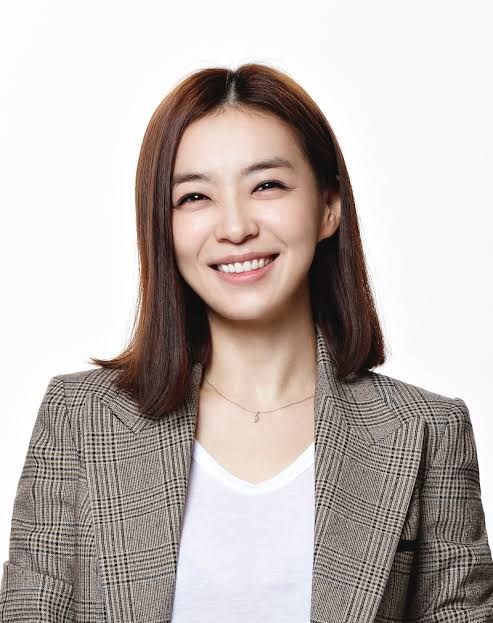 Jadi Istri Merana Di Twotm 10 Pesona Park Sun Young Di Dunia Nyata