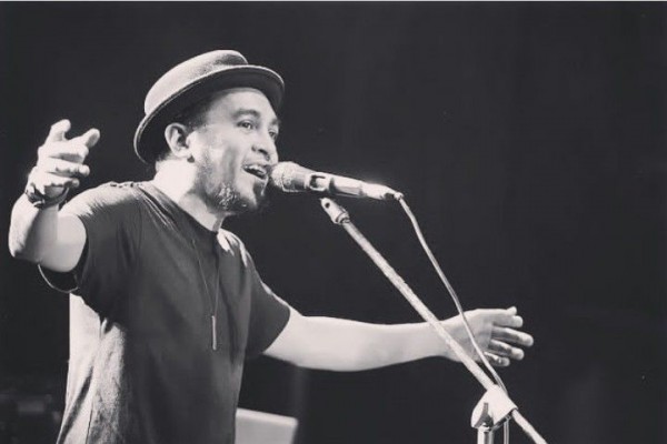 Cara Mutia Ayu Ungkapkan Rasa Kangen Pada Glenn Fredly
