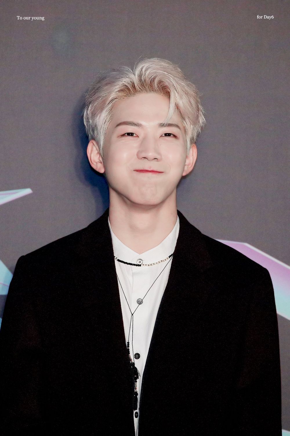 10 Dowoon DAY6 Foto  Menarik Dengan Rambut  Pirang  Seperti 