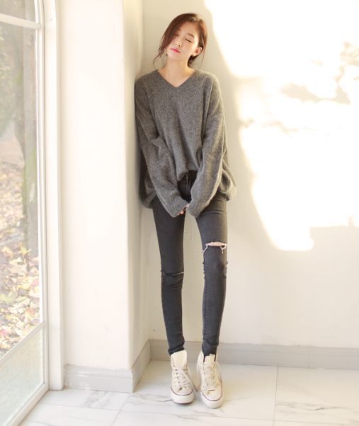 Ootd Sweater Korea : Inspirasi OOTD Korea, Tampil Cantik dengan Rok ...