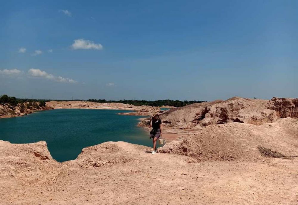 5 Danau Biru Kece di Bangka Belitung, Jangan Sampai Dilewatkan!