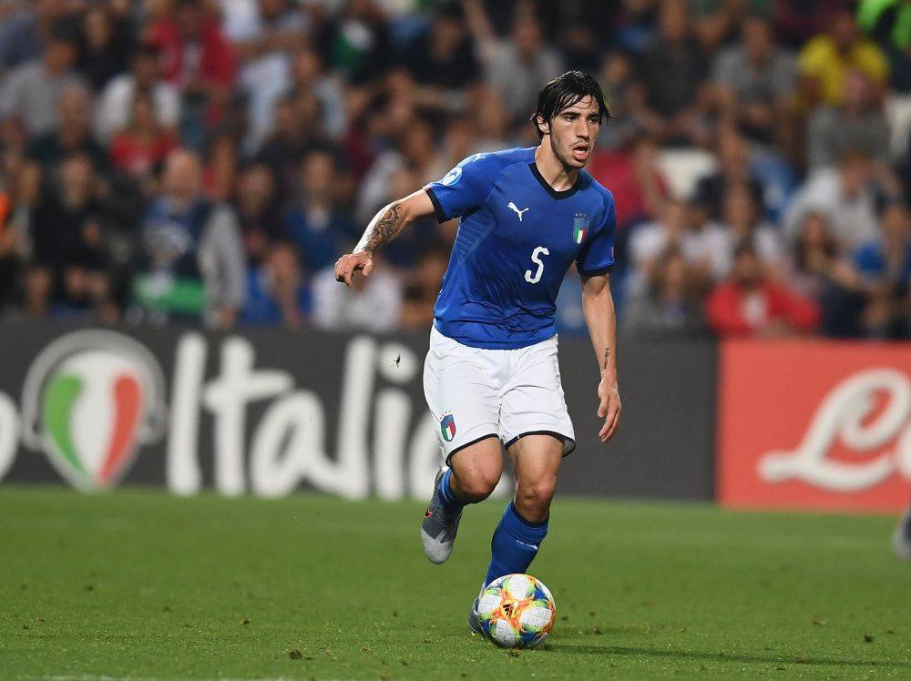 Sandro Tonali, Pewaris Nomor 8 AC Milan