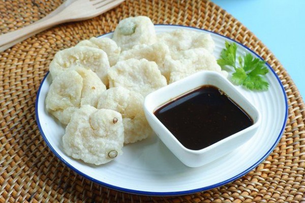 Resep Cireng Gurih Renyah Dengan Sambal Rujak Yang Segar