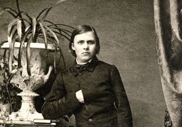 5 Fakta Friedrich Nietzsche, Sang Pembunuh Tuhan yang Kontroversial