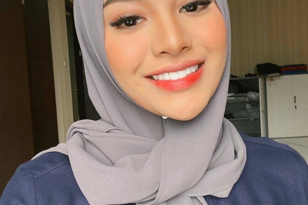 Intip 5 Skincare Aurel Hermansyah, Manjur Atasi Jerawat