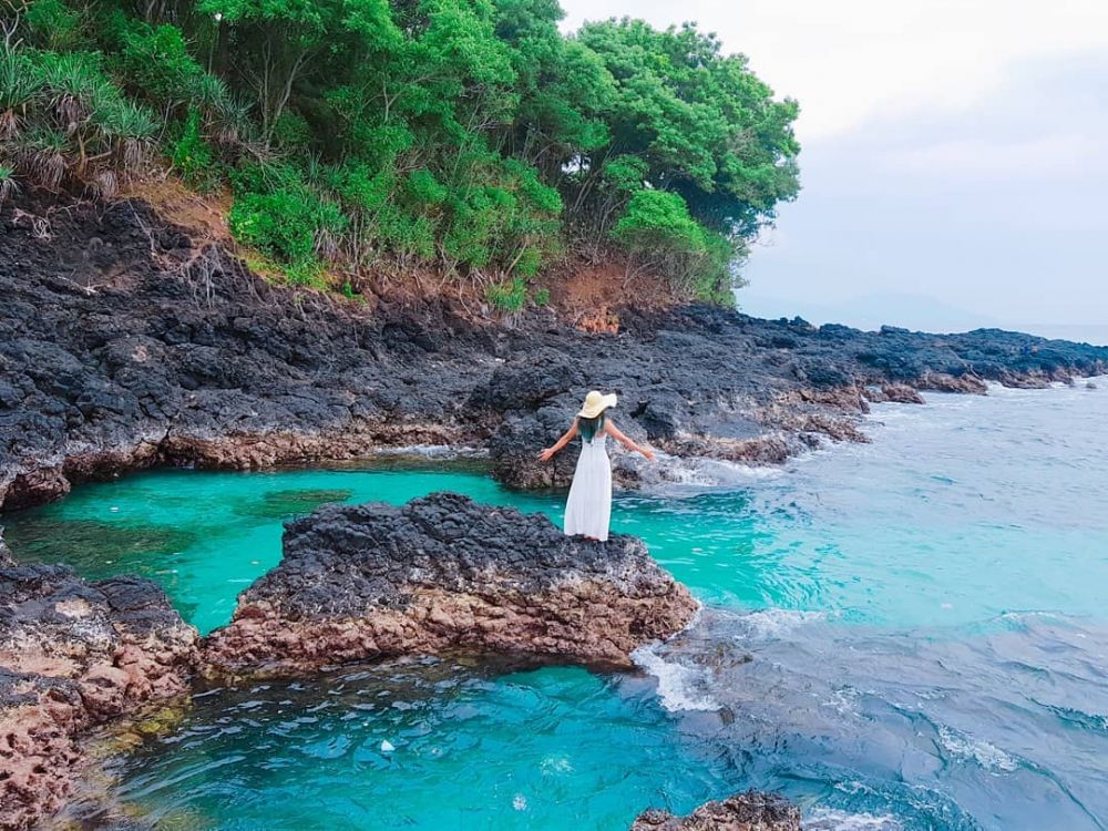5 Pantai  Tersembunyi yang  Ada di  Bali  Gak Kalah dari Kuta