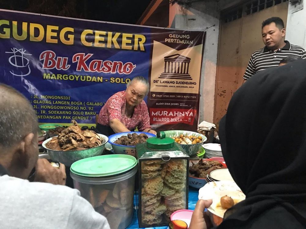 6 Keistimewaan Gudeg Ceker Bu Kasno, Kuliner Legendaris Kota Solo
