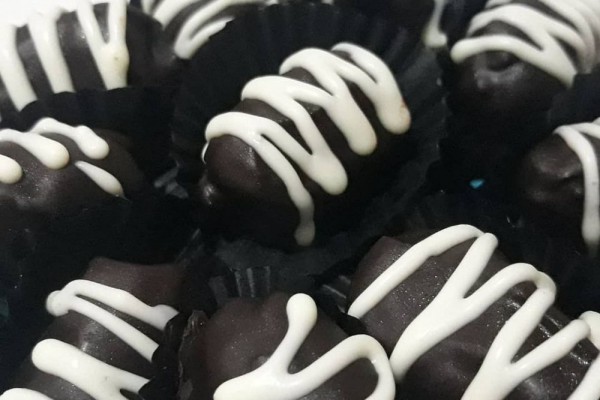 Camilan Spesial Ramadan, 5 Resep Kurma Cokelat yang Legit Banget