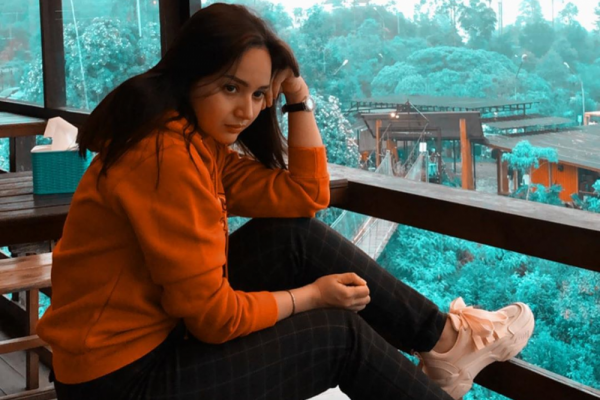 Memesona! 10 Potret Kece Anak Tiri Angelica Simperler, Ahmad Titan