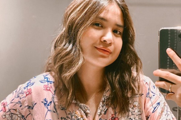 Awet Muda, 10 Artis Ini Terlihat Tak Seperti Punya Anak Dua