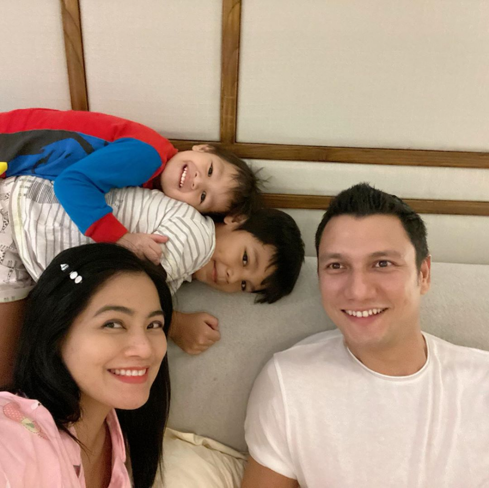 Felicya Angelista dan 9 Artis yang Menikah Setelah Pacaran Lama