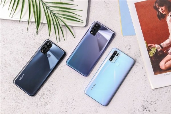Harga di Bawah Rp4 Juta! 7 Hape RAM 8GB Terbaik 2021