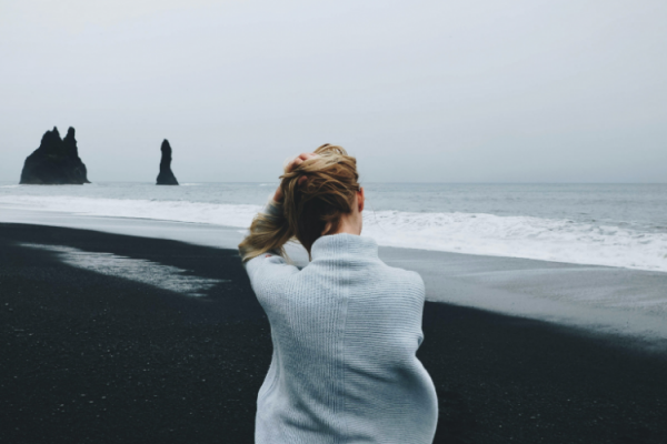 5 Cara Membuat Ruang Sendiri Bagi Introvert di Tengah Kehidupan Sosial