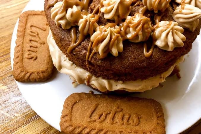 Lotus Biscoff Cheesecake