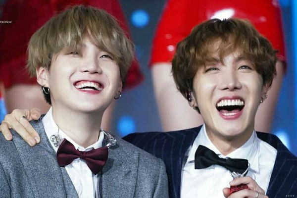 14 Potret Kebersamaan Suga dan J-Hope BTS, Bromance Goals!
