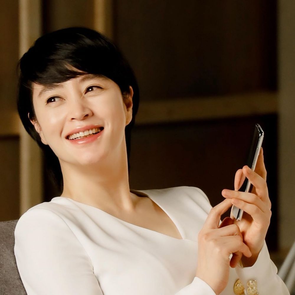 8 Fakta Drama Kim Hye Soo, The Queen's Umbrella