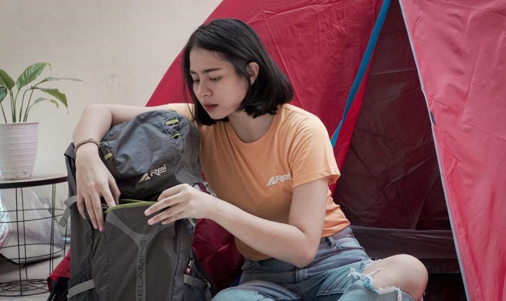 9 Potret Terkini Efinda Putri Eks Host Jejak Petualang Yang Kece Abis