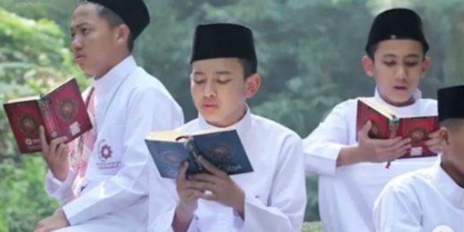 Cerita Dosen Itera Bikin Dua Seri Buku Ringkasan Ulumul Qur’an