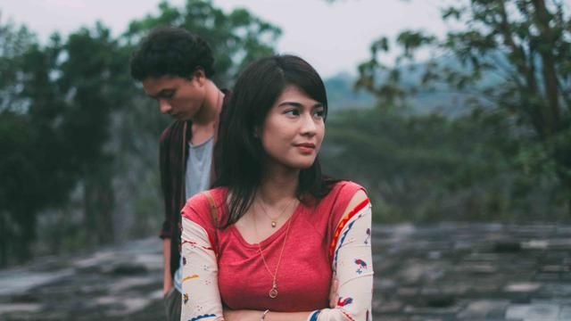 Awas Baper! 5 Rekomendasi Film Lokal yang Punya Unsur Puitis