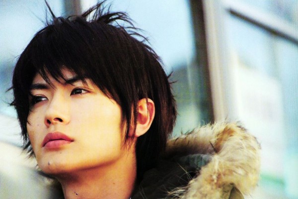 10 Potret Haruma Miura, Aktor dan Penyanyi yang Totalitas Banget!