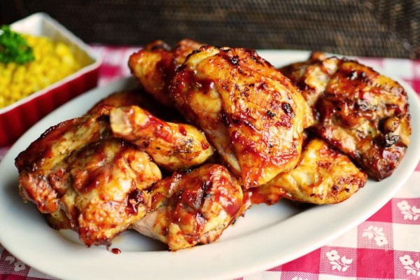 Bumbunya Meresap, 10 Tips Memasak Ayam Bakar Seperti di Restoran