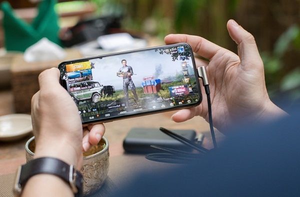 5 Alasan Kenapa Game Mobile Lebih Diminati di Indonesia, Gokil! 
