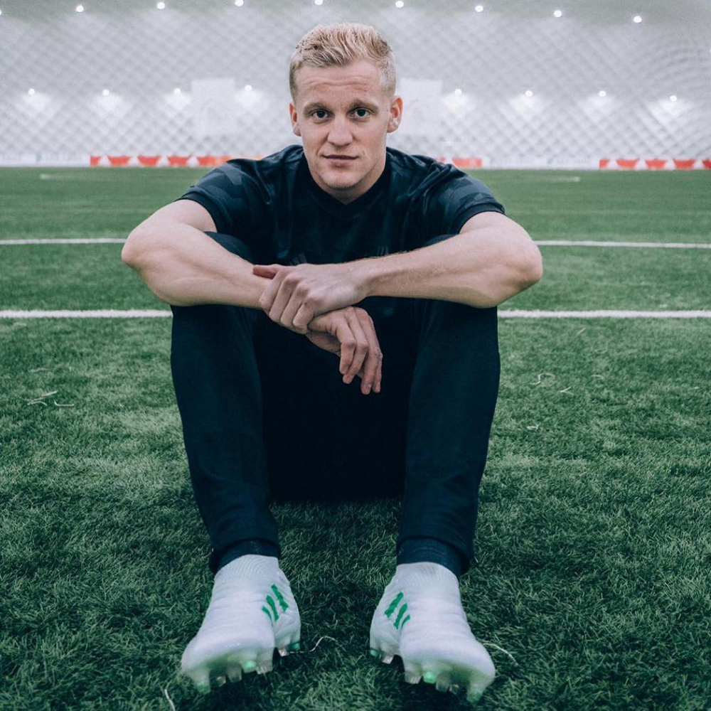 10 Fakta Istimewa Donny van de Beek yang Selangkah Lagi Jadi Pemain MU