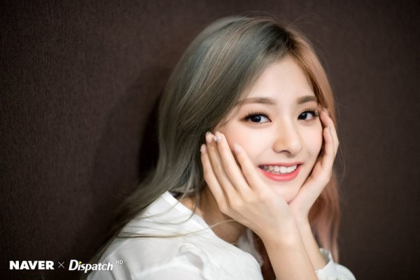 Disebut Adik Tzuyu TWICE, Ini 10 Fakta Menarik Nagyung Fromis_9