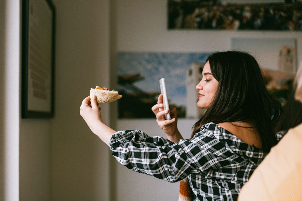 5 Zodiak yang Paling Doyan Makan, Senang Gak Kenal Kenyang