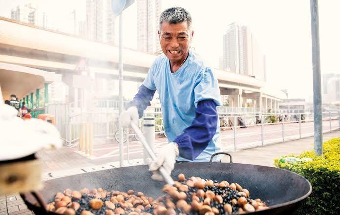 10 Street Food Populer yang Ada di Hong Kong, Cocok untuk Food Hunting