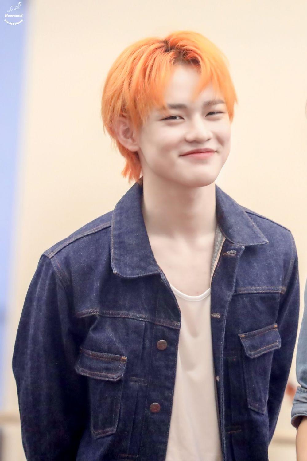 10 Potret Eye Smile Chenle NCT yang Menggemaskan, Favorit para Noona