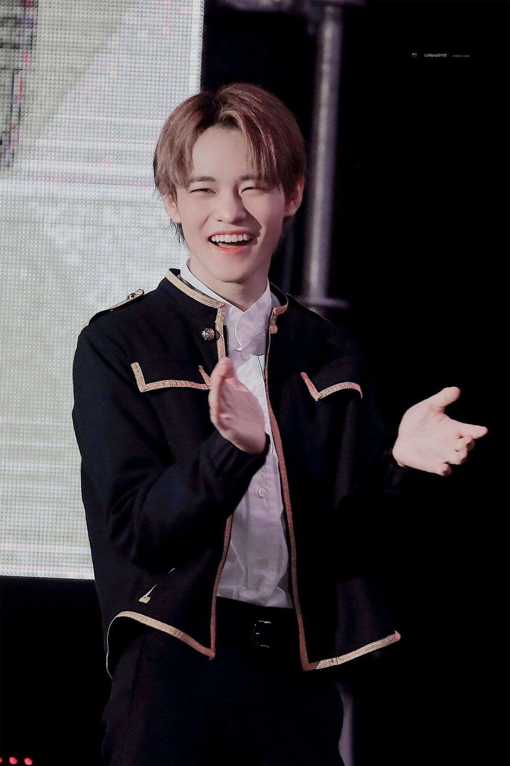 10 Potret Eye Smile Chenle Nct Yang Menggemaskan, Favorit Para Noona