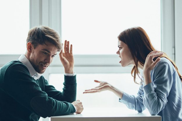 5 Topik Ini Tidak Tepat Dibicarakan Saat Kencan Pertama