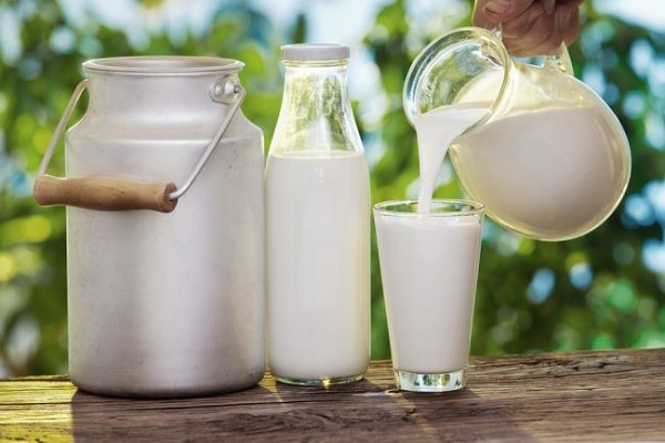 Panic Buying, Pakar Gizi Unair: Susu Steril Tak Bisa Tingkatkan Imun!