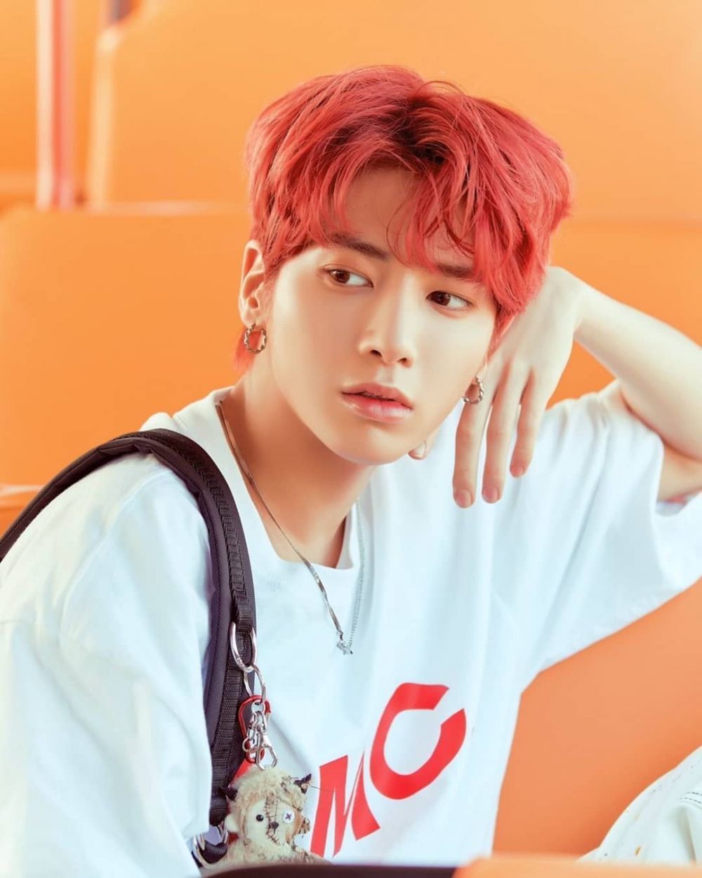 10 Potret Taehyun TXT dengan Rambut Merah, Bikin Meleleh!