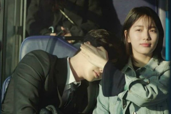 7 Adegan Bus di KDrama Paling Berkesan, Bikin Baper hingga Ngakak!
