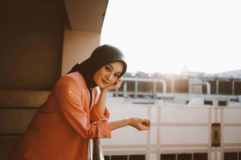 Di Usia 24 Tahun, Dinda Hauw Semakin Memesona