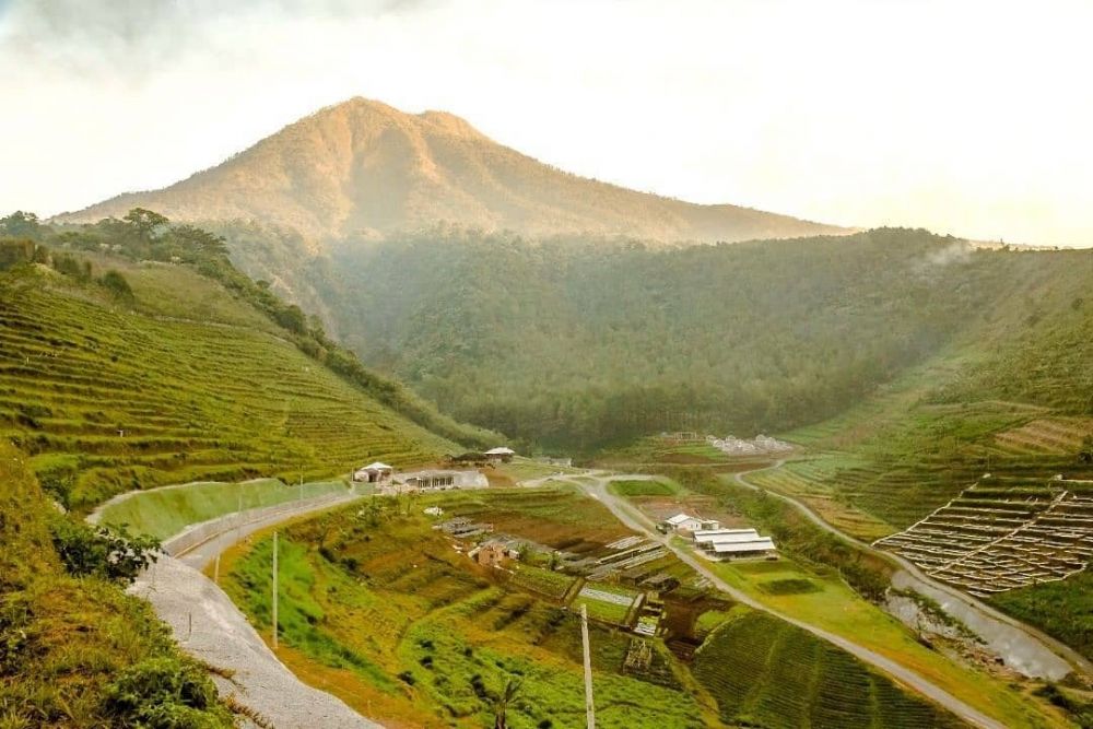 Hawanya Sejuk, 9 Potret Lembah Indah Malang yang Bikin Betah