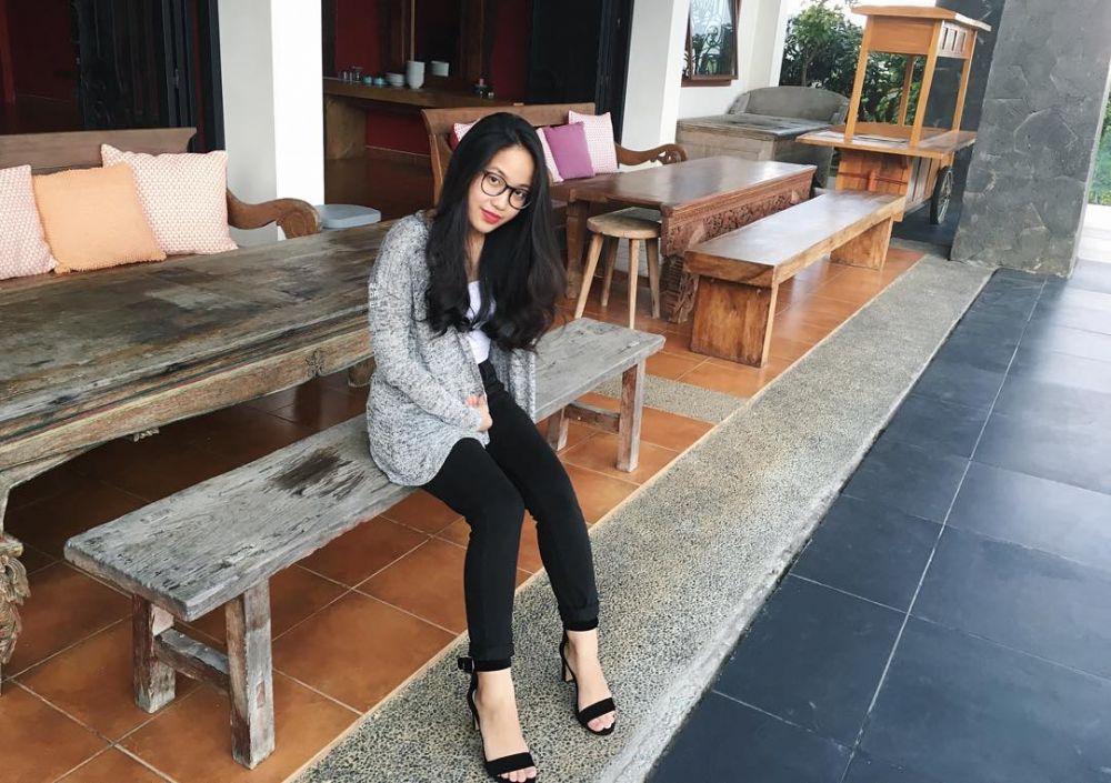 11 Inspirasi Outfit ala Audrey Teguh, Putri Mario Teguh yang Kekinian!