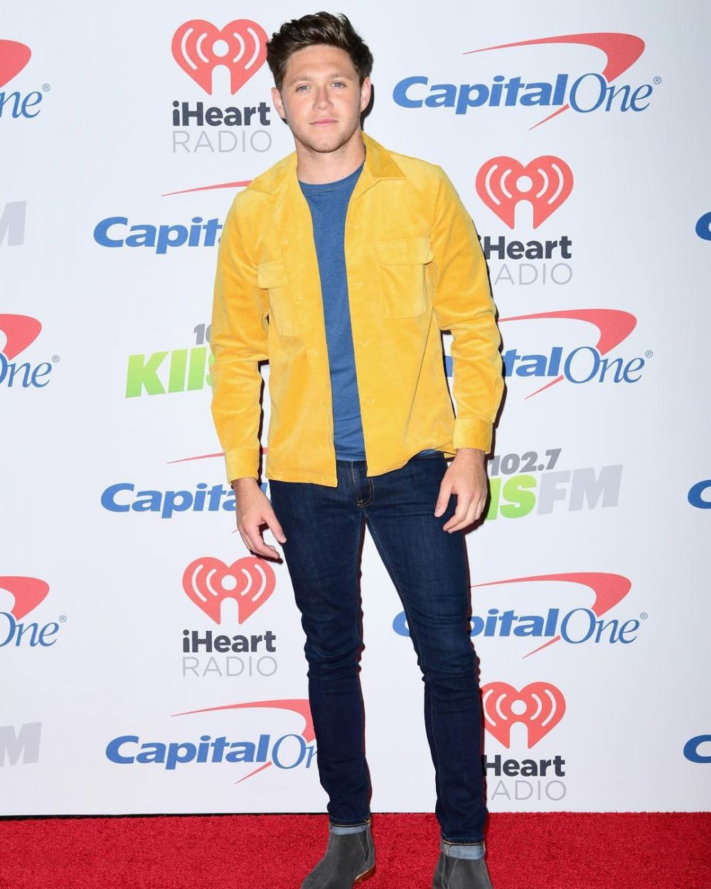 Stylish, 9 Ide Gaya Kasual hingga Formal ala Niall One Direction