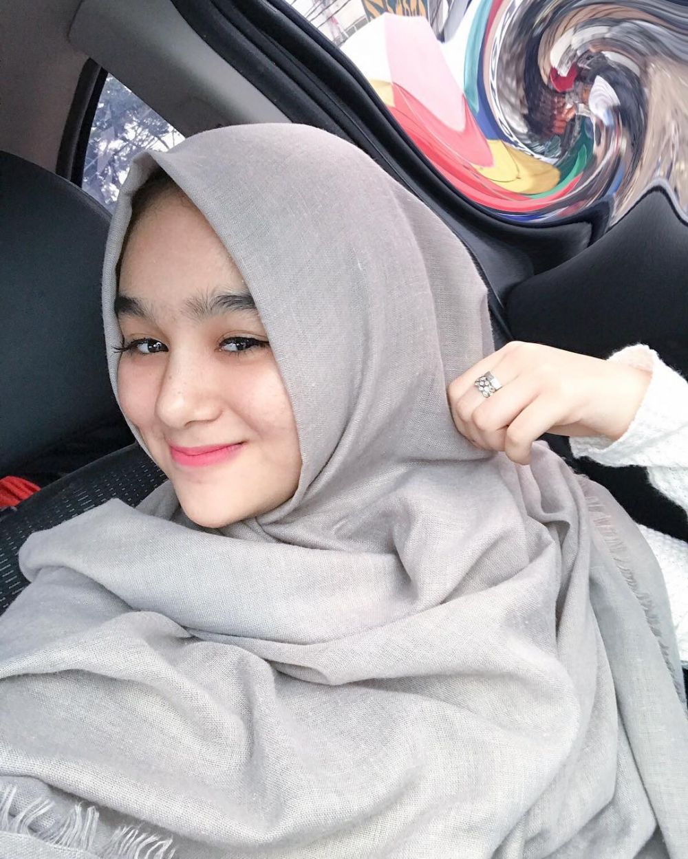 Viral pacar hijab. Hana Hanifah hot.