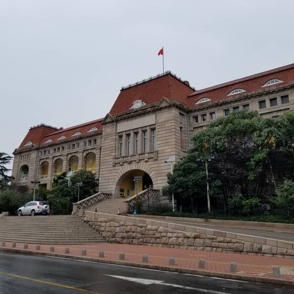  Bangunan  Tua Clasik Peninggalan Jerman  di  Qingdao Tiongkok