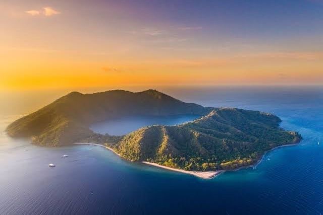 Rekomendasi Tempat Wisata di Pulau Sumbawa, Ada Istana Raja Zaman Dulu