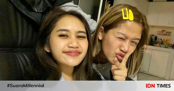 Bak kakak adik, 10 potret kompak youtuber farida nurhan dan putrinya