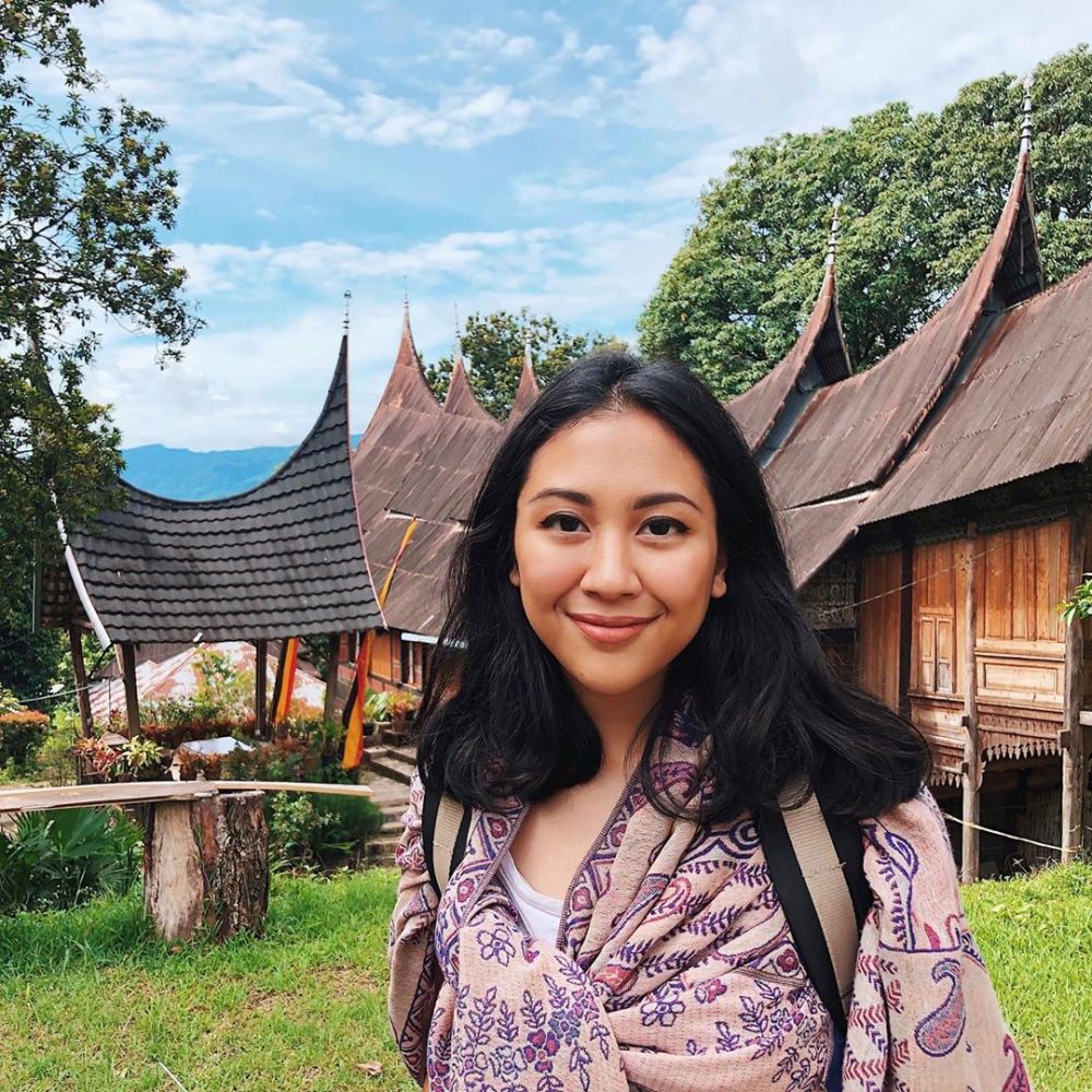 Gak Pernah Pamer Harta, 9 Artis Sultan Ini Ternyata Tajir Sejak Lahir