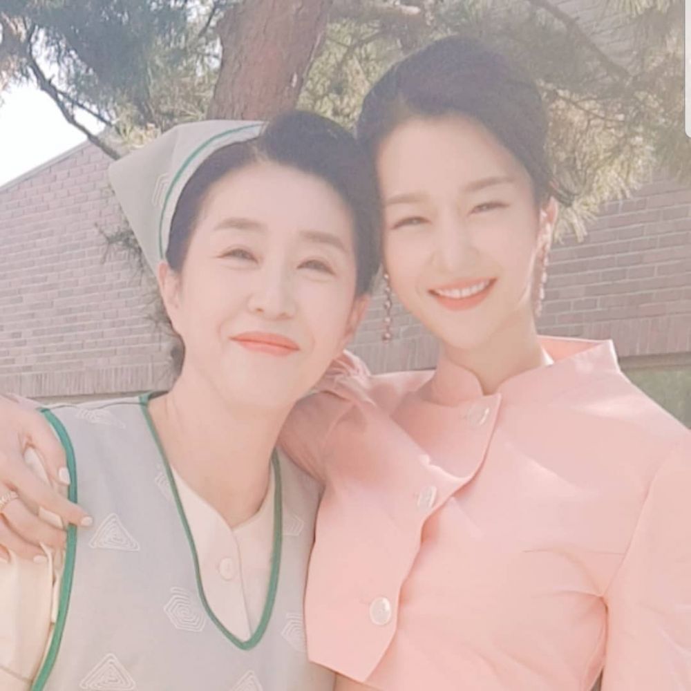 9 Potret Keakraban Seo Ye Ji dan Kim Mi Kyung, Bak Ibu dan Anak